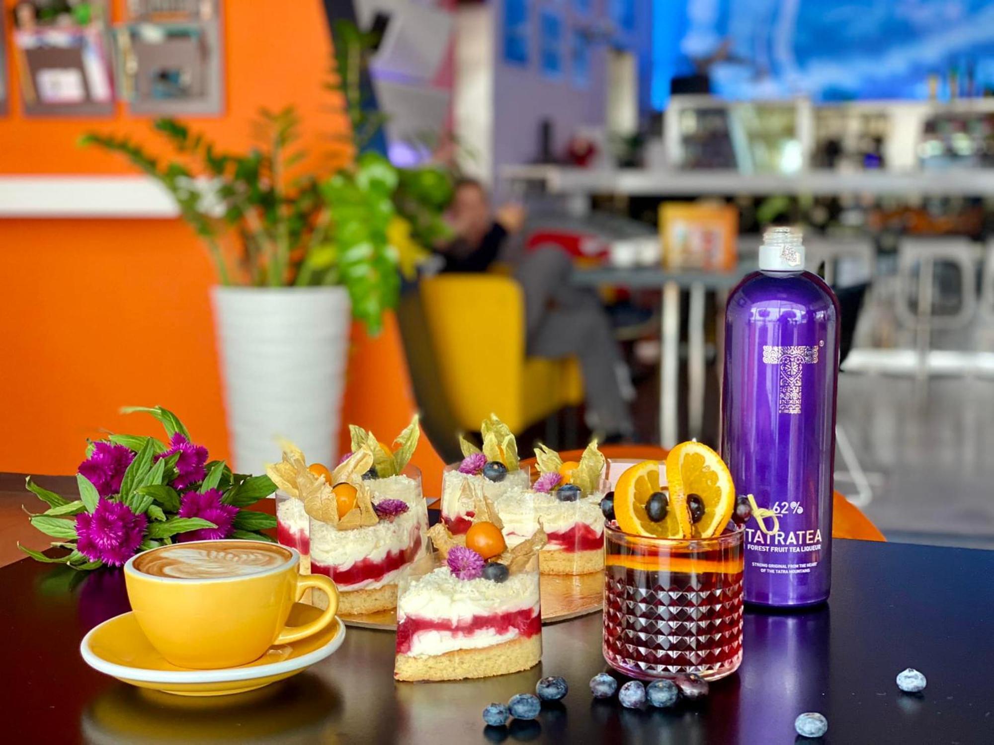 Aerocafe Hotel Партизанске Екстериор снимка